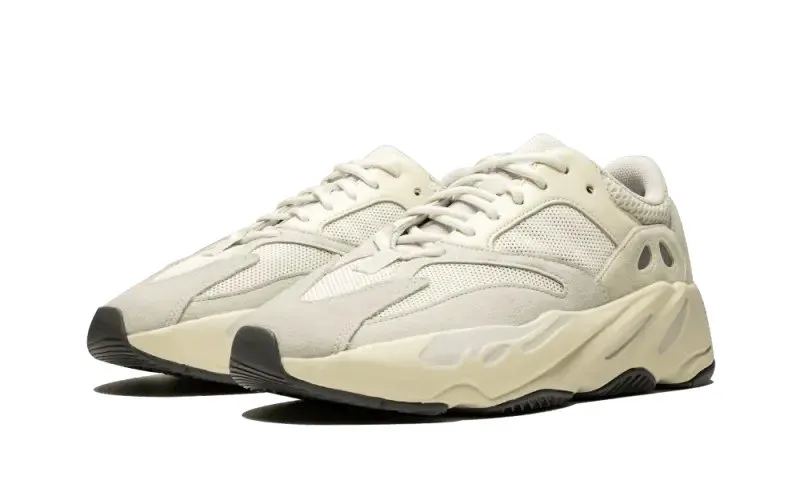 Adidas Yeezy 700 Analog