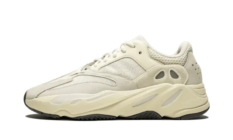 Adidas Yeezy 700 Analog