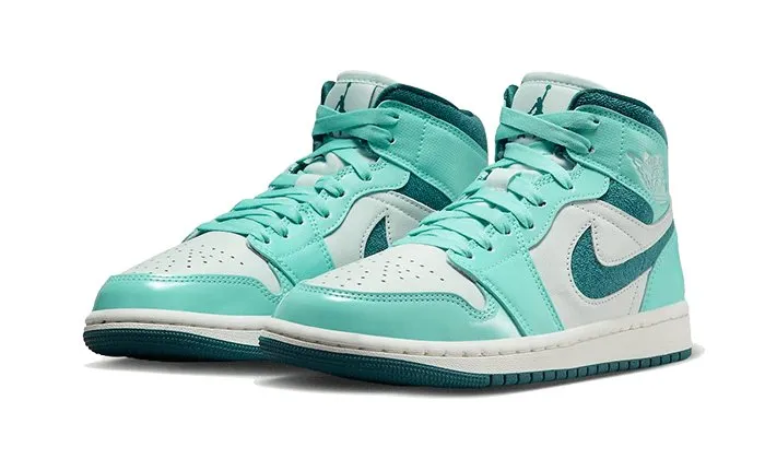 Air Jordan 1 Mid Bleached Turquoise