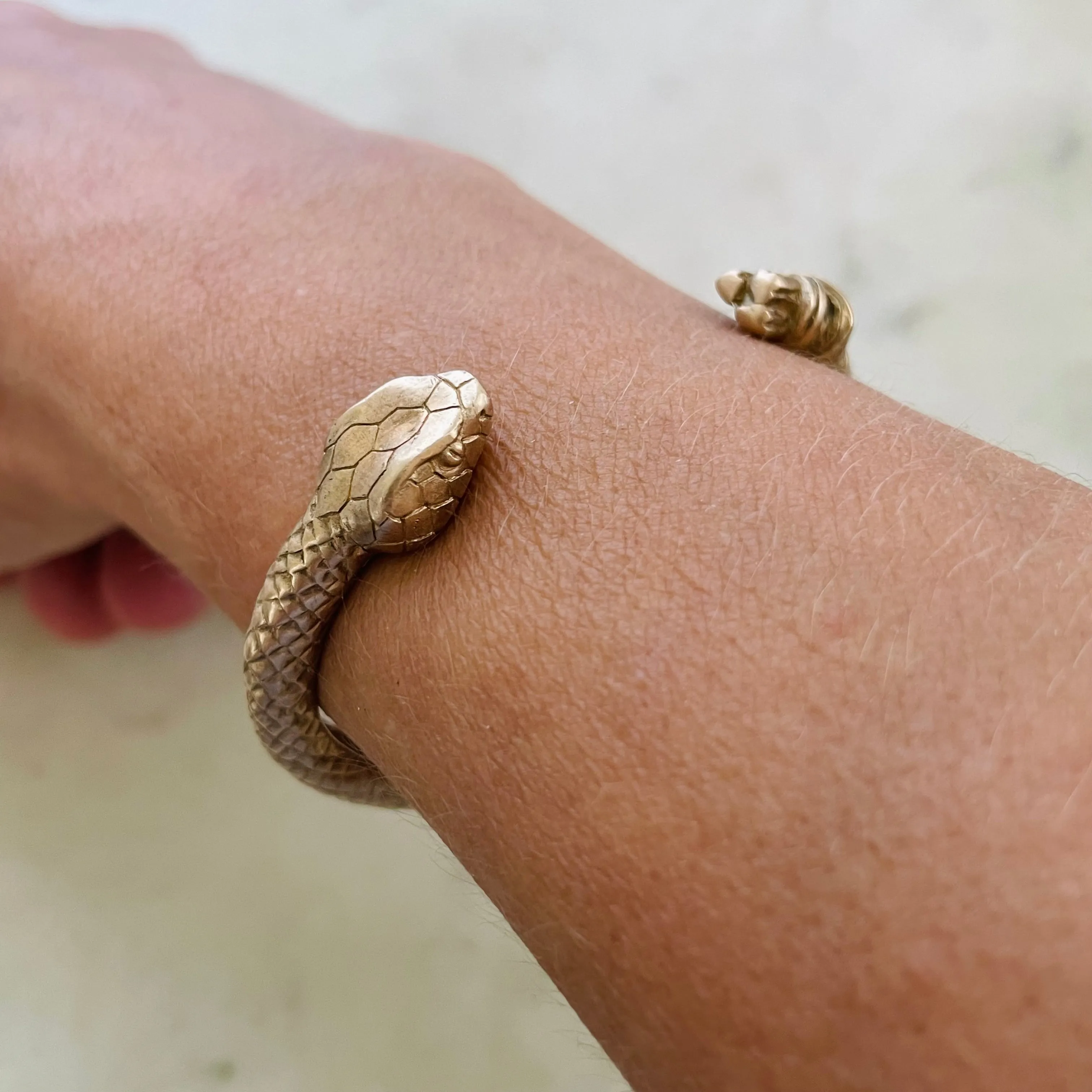 SNAKE-ROPE CUFF